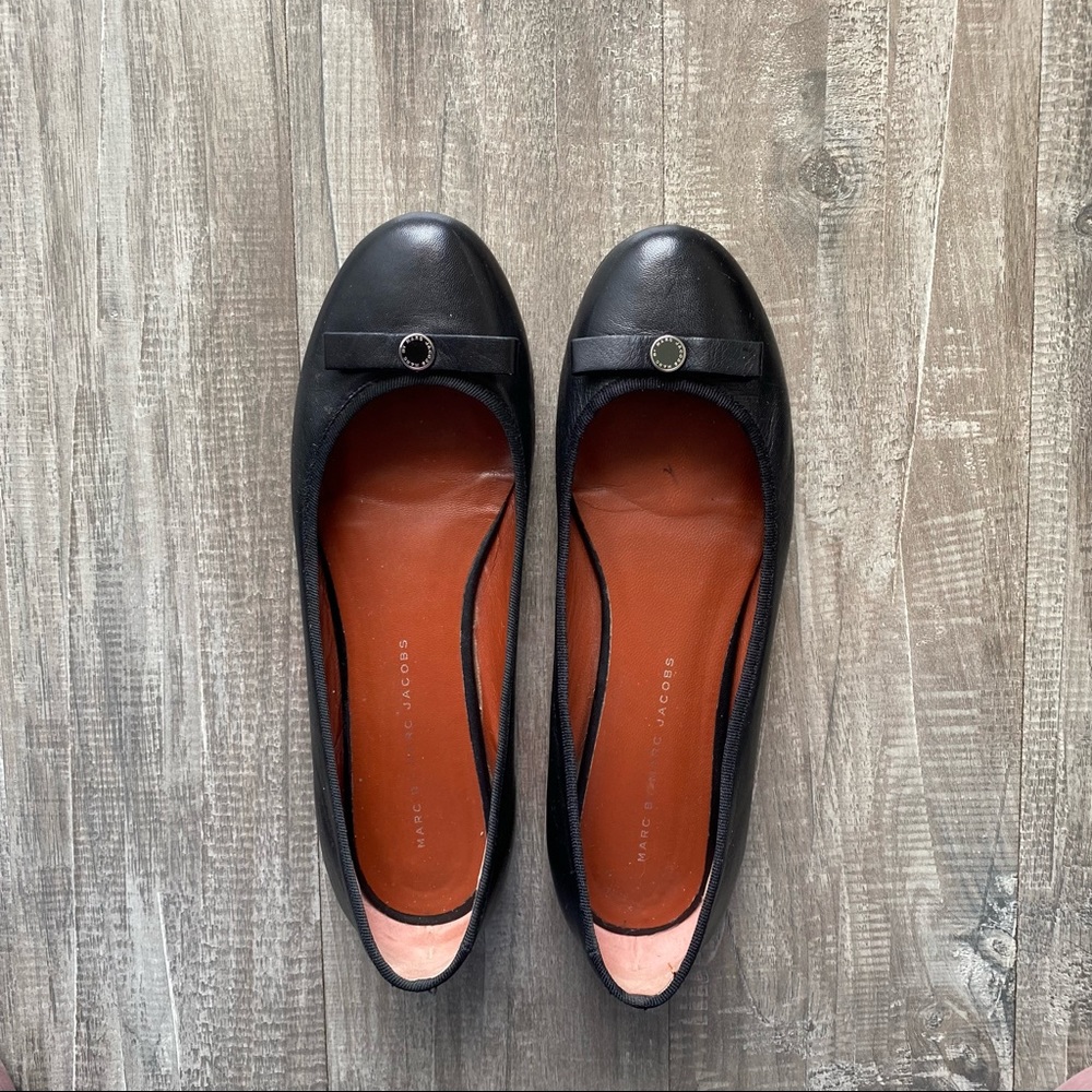 SOLD. Marc Jacobs Flats 8.5M